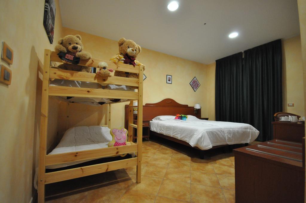Impero Hotel Beauty & Spa - Bike Hotel Cantello Bilik gambar